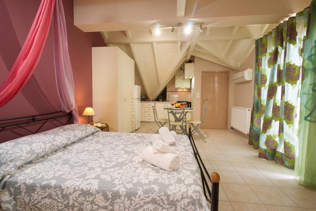 City Suite In Kefalonia アルゴストリオン エクステリア 写真